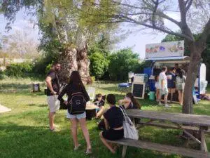 בלו טראק עגלת קפה קיבוץ שדה נחמיה