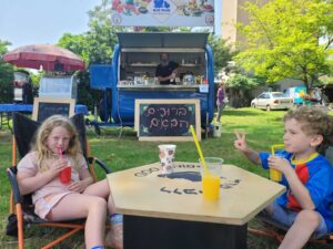 בלו טראק עגלת קפה קיבוץ שדה נחמיה