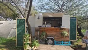 רוגעל׳ה עגלת קפה ארסוף - קדם