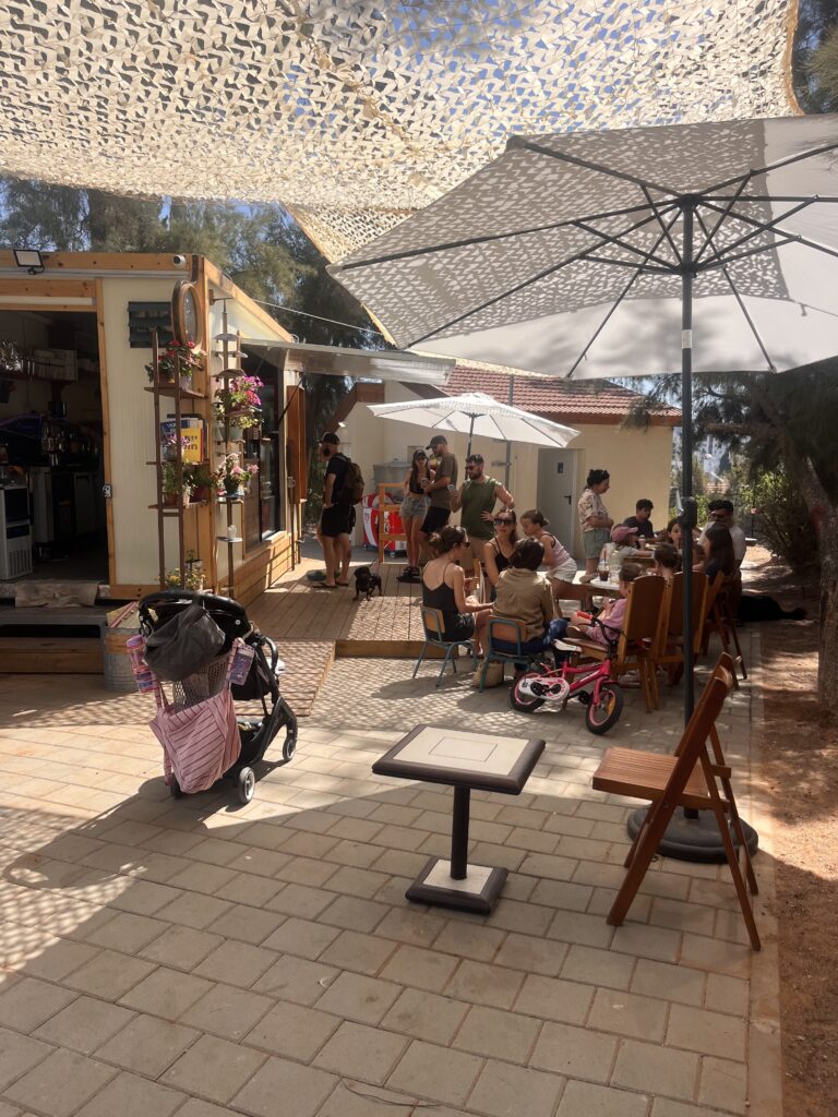 קפה המצפה